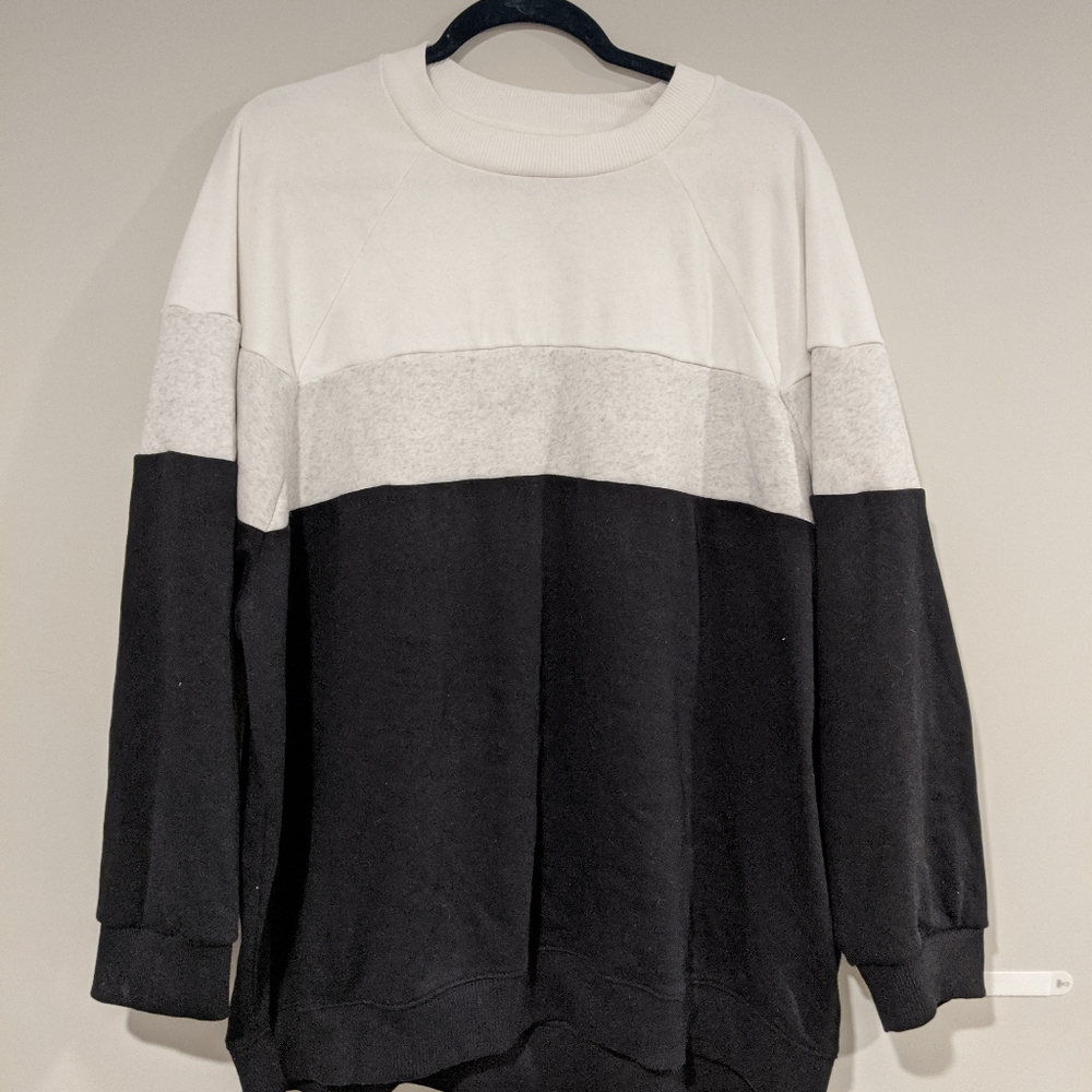 American Eagle Over Sized Pullover Sweatshirt XL
